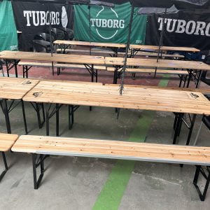 Bord/bænk til dit næste arrangement?