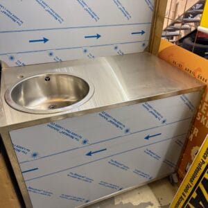 RF bord med hjul og vask